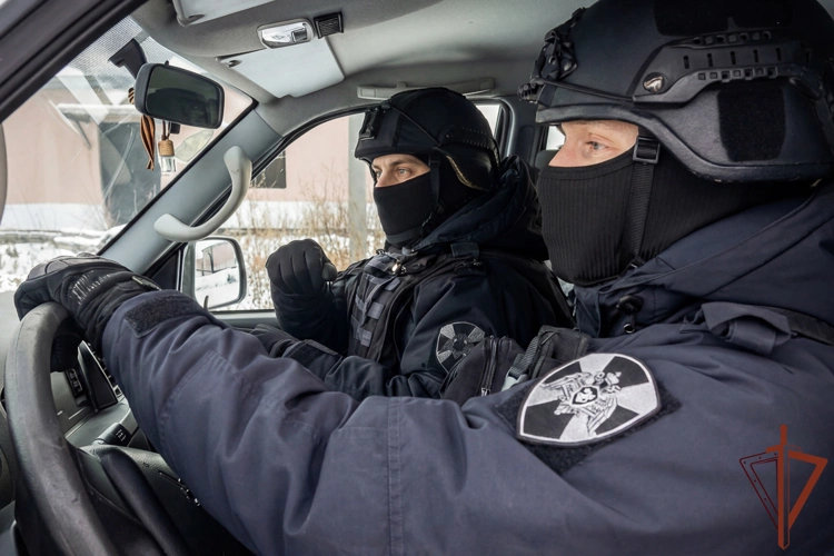 На Южном Урале при содействии ОМОН Росгвардии пресечены факты незаконного хранения запрещенных веществ