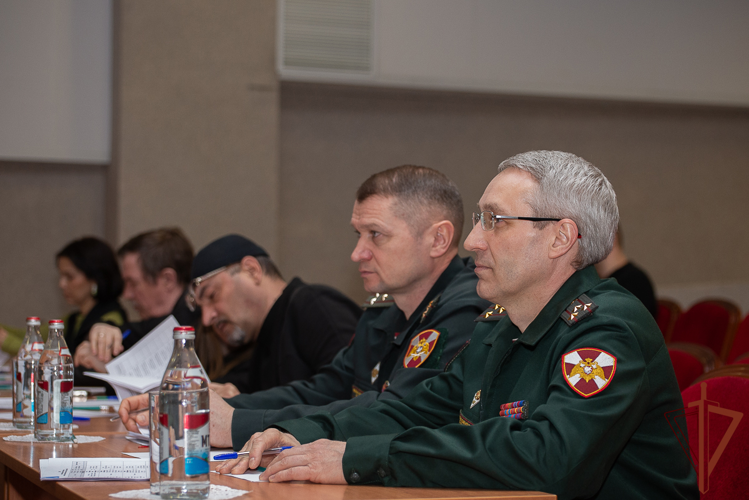 В Екатеринбурге определили победителей окружного этапа смотра-конкурса Росгвардии «Солдаты антитеррора»