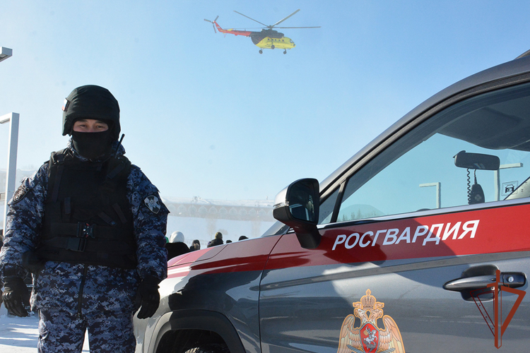 Росгвардейцы обеспечили правопорядок на массовых мероприятиях на Урале