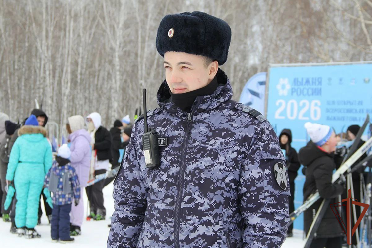 Росгвардейцы обеспечили правопорядок на всероссийской лыжной гонке на Урале