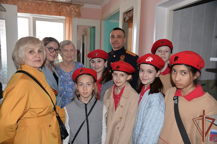 Росгвардейцы организовали праздничные и патриотические мероприятия в честь 81-й годовщины Великой Победы