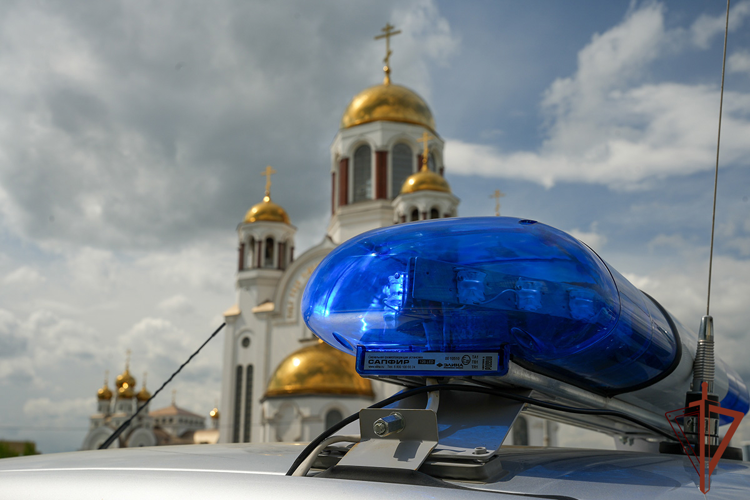 Сотрудники Росгвардии обеспечили правопорядок на крупных массовых мероприятиях в регионах Урала