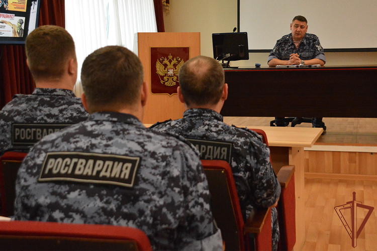 В Уральском округе Росгвардии стартовал летний период подготовки
