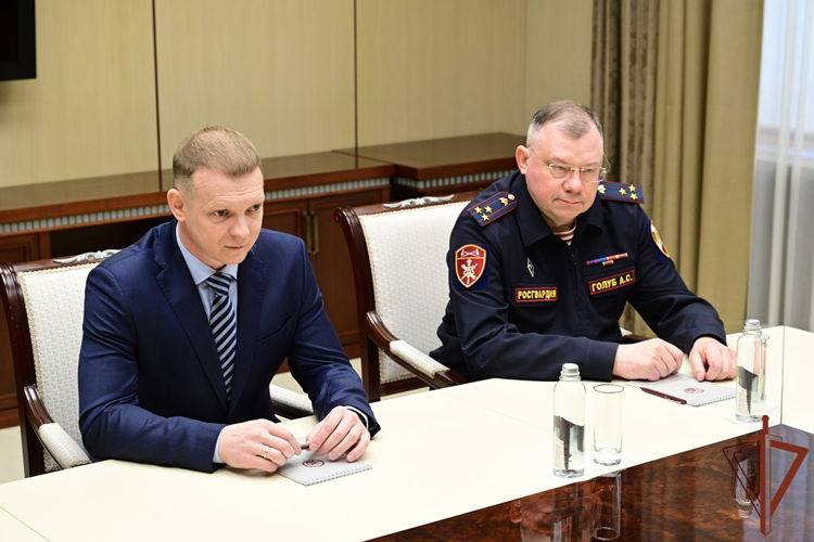 Заместитель командующего Приволжским округом представил нового начальника Управления Росгвардии по Республике Башкортостан