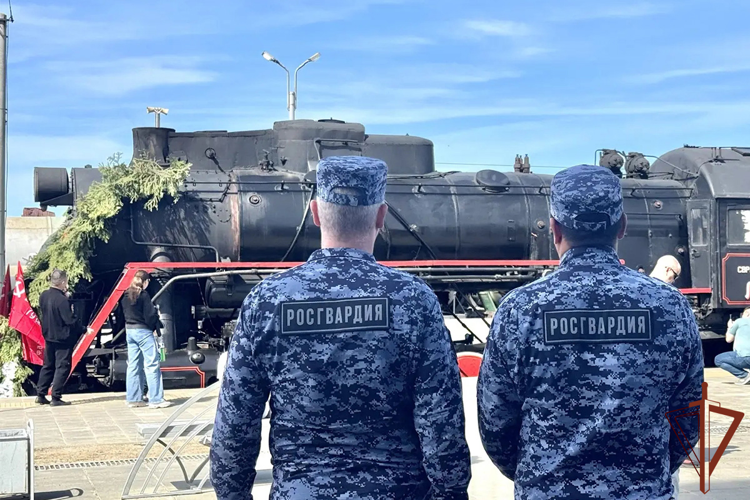 Подразделения Уральского округа Росгвардии обеспечили безопасность мероприятий в рамках проекта «Эшелон Победы»