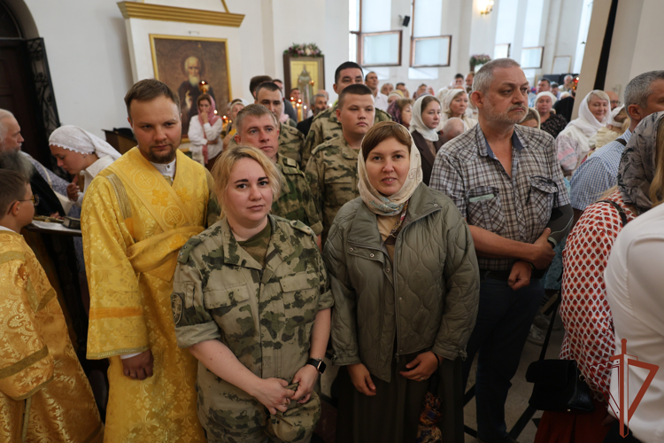 Росгвардейцы в Сибири обеспечили безопасность праздничных мероприятий в День Крещения Руси