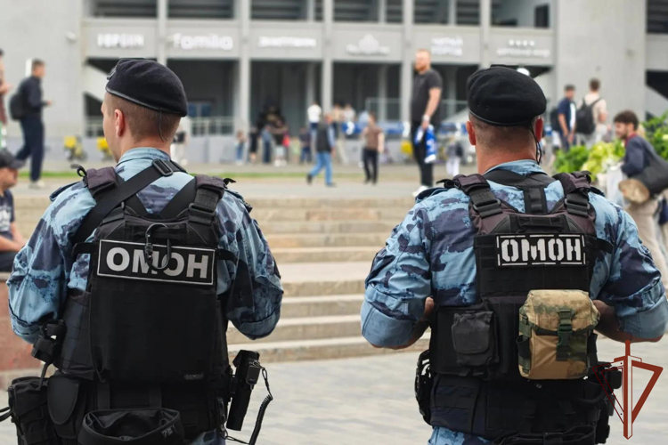 Росгвардия обеспечила безопасность проведения массовых мероприятий в Москве (видео)