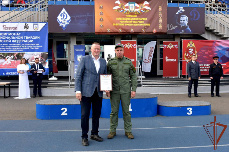 В Удмуртии завершился чемпионат Росгвардии по летнему офицерскому троеборью