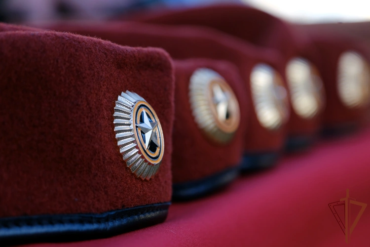 В Уральском округе Росгвардии завершились испытания на право ношения крапового берета (ВИДЕО)