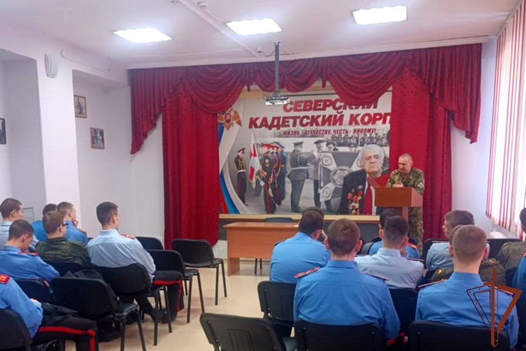 В регионах Сибири прошёл комплекс мероприятий в преддверии 10-летия Росгвардии и 215-летия войск правопорядка