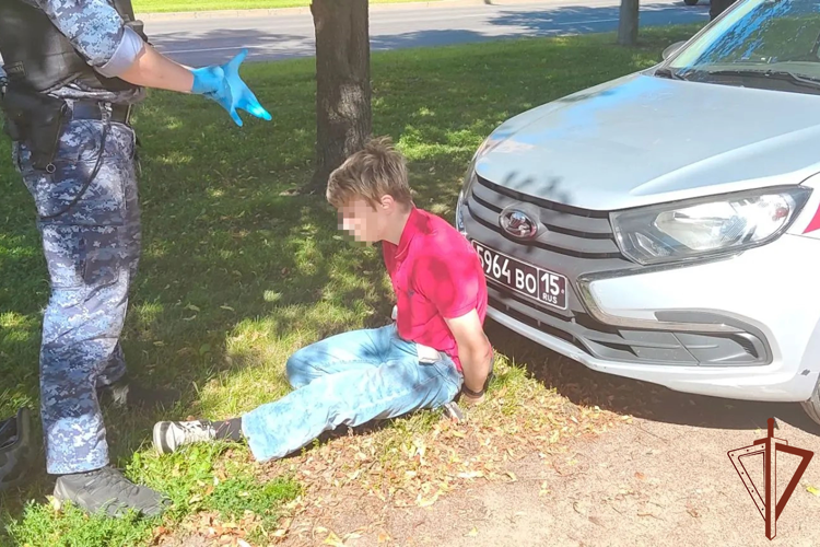 В Санкт-Петербурге росгвардейцы задержали поджигателя АЗС