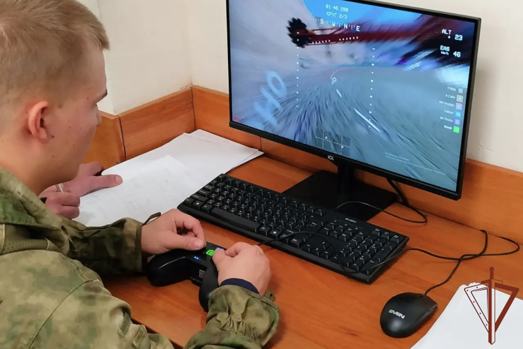 В Новосибирском военном институте Росгвардии прошли соревнования по курсантскому триатлону