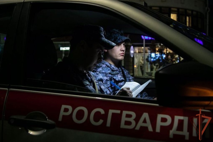 В Хабаровске сотрудники Росгвардии задержали гражданина, подозреваемого в совершении убийства