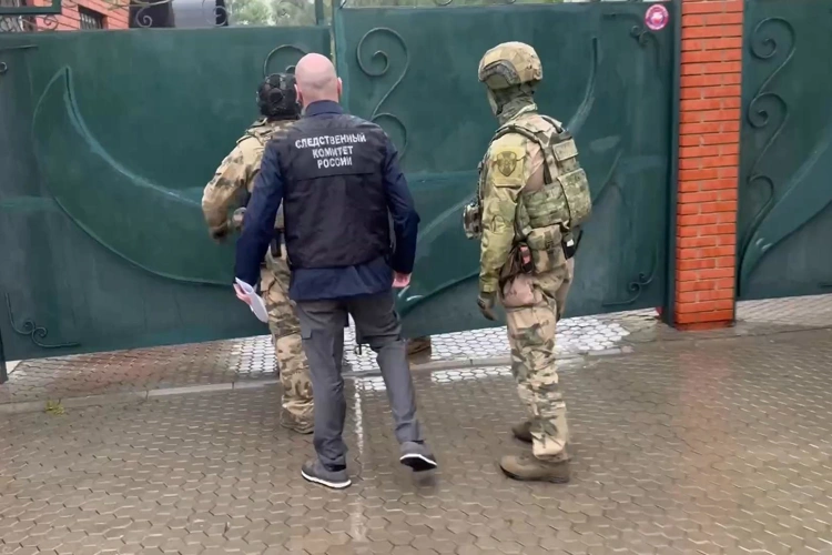 Коммерсанта, не уплатившего налогов на сумму свыше миллиарда рублей, задержали в Самаре при участии Росгвардии (видео)
