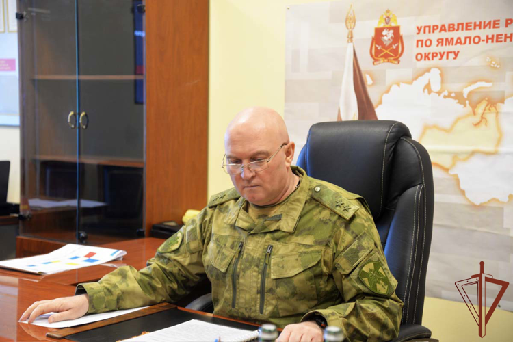 Командующий Уральским округом Росгвардии проверил подразделения ведомства в Ямало-Ненецком автономном округе