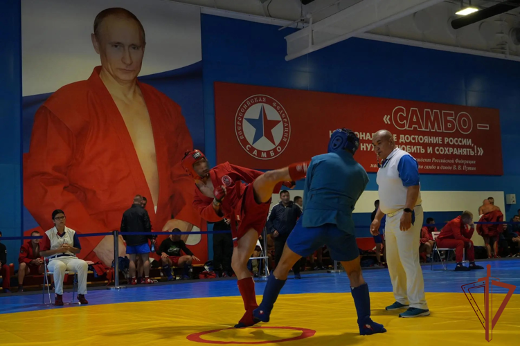 Чемпионат Сибирского ордена Жукова округа Росгвардии по самбо и боевому самбо завершился в Кузбассе