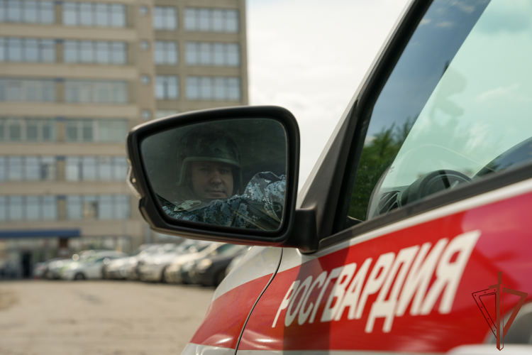 На Урале Росгвардия обеспечила безопасность Дня Весны и Труда