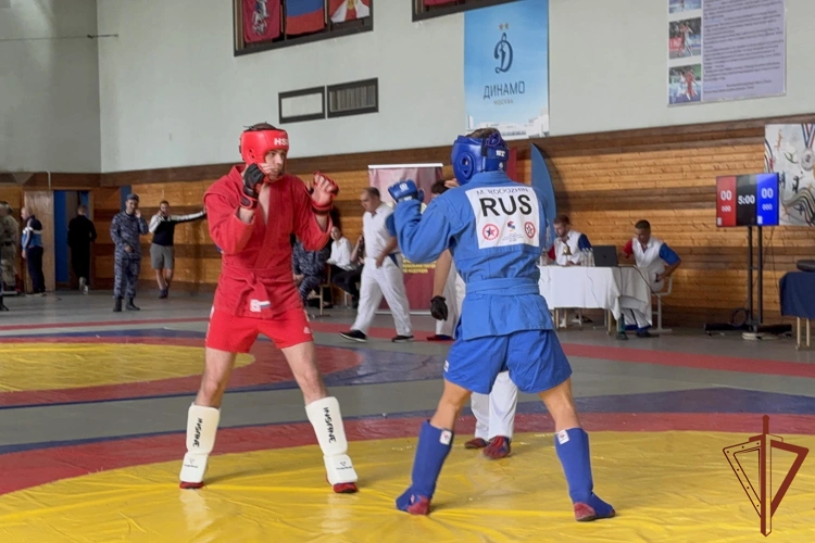 Чемпионат Центрального округа Росгвардии по самбо и боевому самбо завершился в Москве