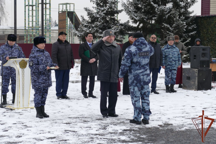 В День войск национальной гвардии в регионах Сибири прошли торжественные мероприятия