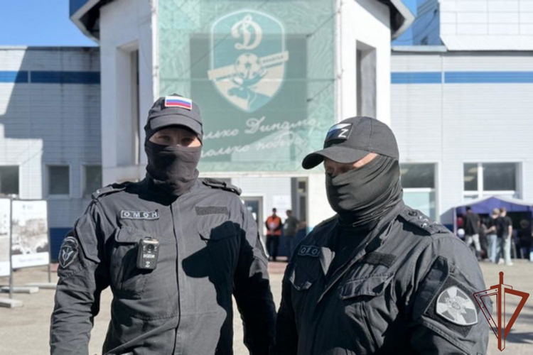 В Вологде сотрудники Росгвардии обеспечили безопасность футбольного матча