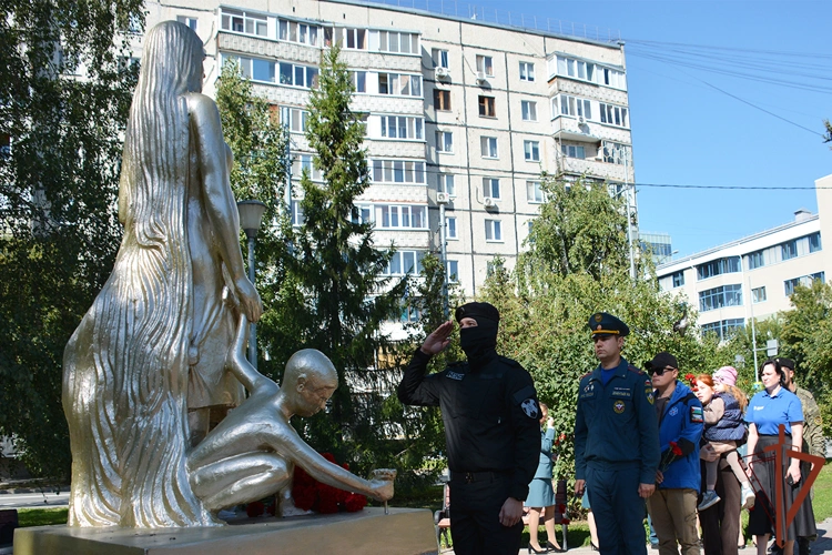 На Урале росгвардейцы приняли участие в мероприятиях, посвящённых Дню солидарности в борьбе с терроризмом