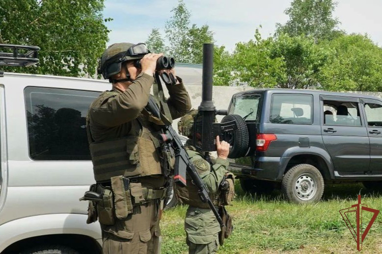 В Хабаровском крае росгвардейцы приняли участие в антитеррористическом учении