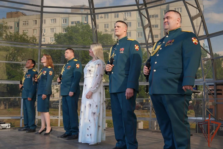 В Саратовской области состоялся гастрольный тур Ансамбля песни и пляски Приволжского округа Росгвардии (видео)
