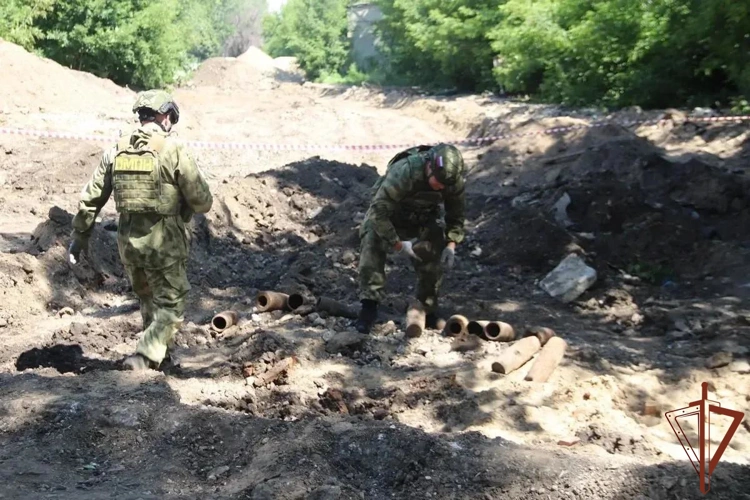 В Самаре росгвардейцы уничтожили 50 артиллерийских снарядов (видео)