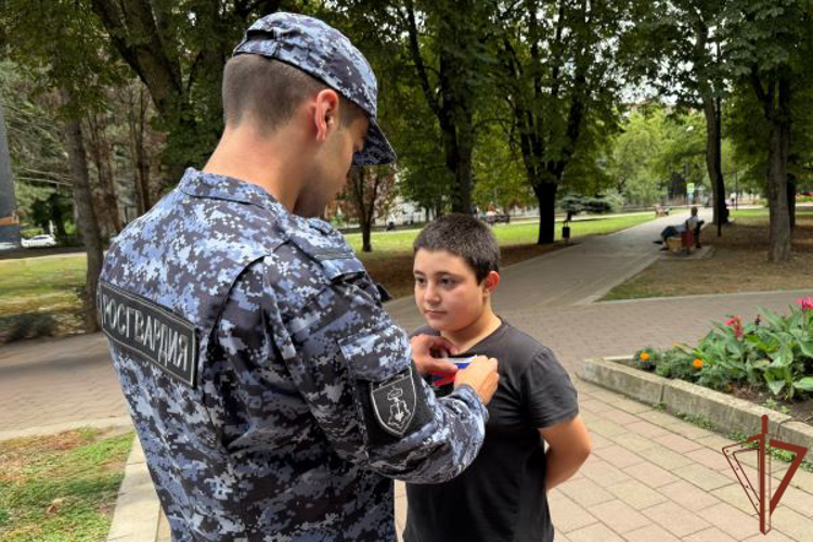 В Северо-Кавказском округе Росгвардии отметили День Государственного флага России