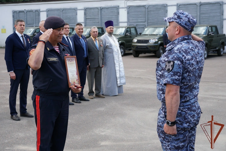 Брянские спецподразделения Росгвардии получили новую технику