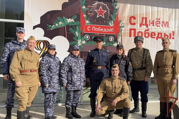 В Башкортостане росгвардейцы приняли участие в обеспечении безопасности передвижной выставки «Поезд Победы» (видео)