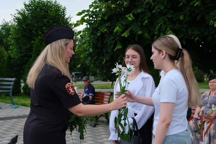 В Центральном округе Росгвардии прошли мероприятия, посвящённые Дню семьи, любви и верности