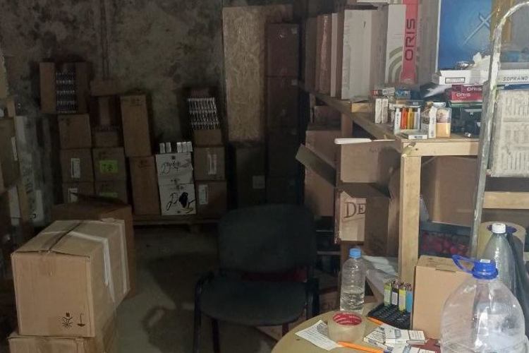 Крупная партия контрафактной табачной продукция изъята при содействии бойцов Росгвардии в Самарской области (видео)