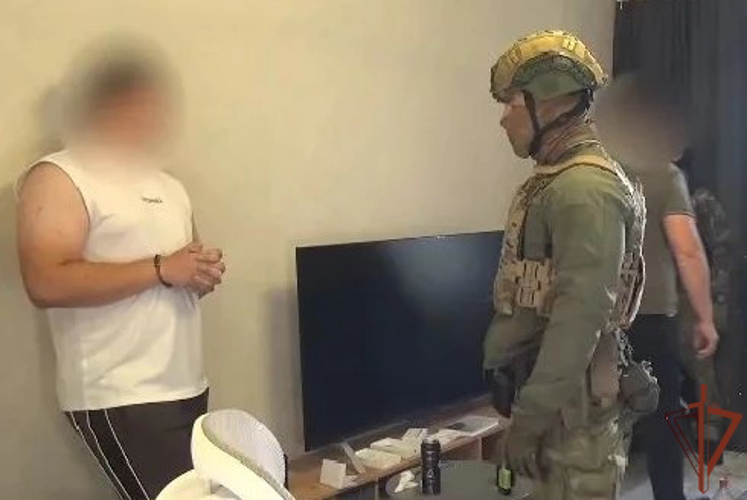 В Липецке при силовой поддержке Росгвардии задержан подозреваемый в совершении хищений денежных средств
