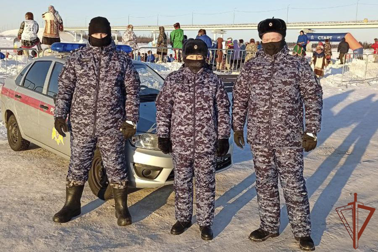 Росгвардия обеспечила безопасность на масленичных гуляниях на Урале
