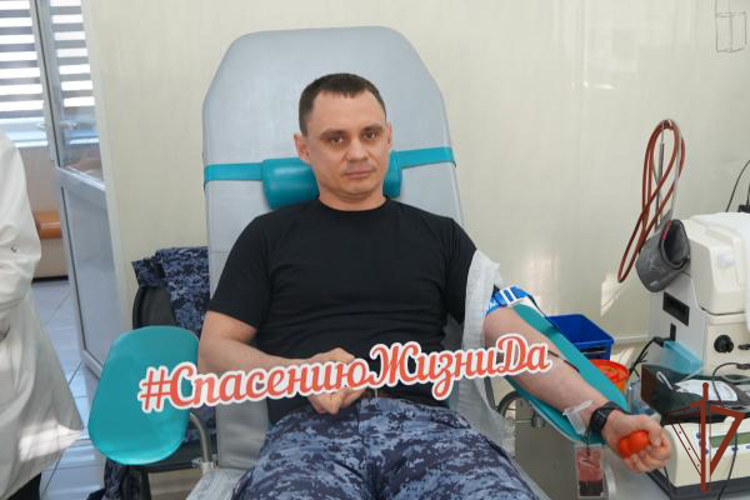 В Оренбурге росгвардейцы присоединились к донорской акции «От сердца к сердцу»