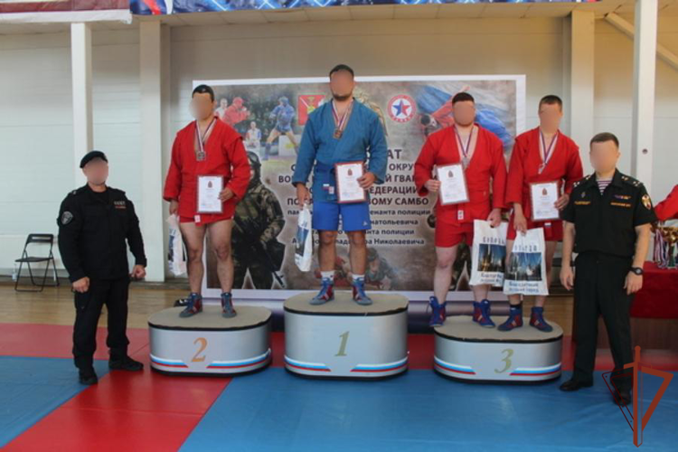 Победители и призеры чемпионатов Северо-Западного округа Росгвардии по спортивному и боевому самбо определены в Вологде