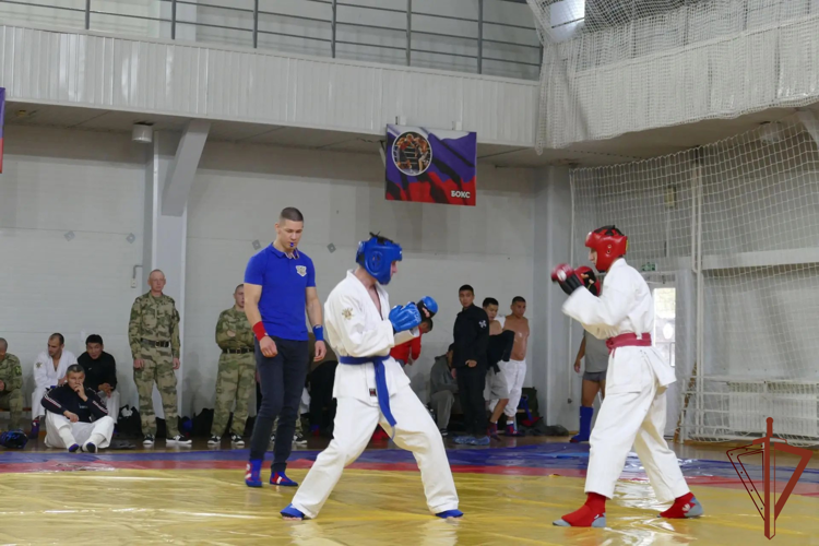 Чемпионат Сибирского округа Росгвардии по рукопашному бою завершился в Омске