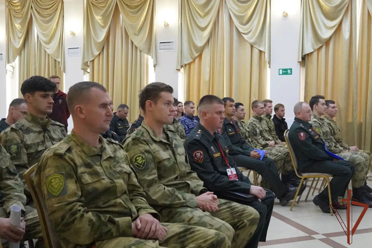 Чемпионат Росгвардии по плаванию стартовал в Саратове (видео)