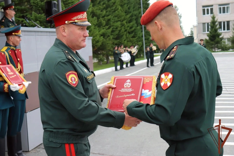Новый учебный год торжественно стартовал в Новосибирском военном институте Росгвардии