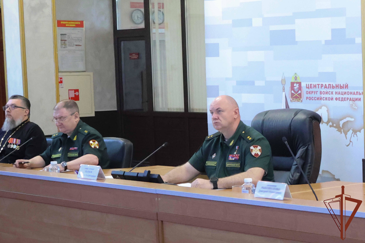 Генерал-полковник Василий Сонин принял участие в заседании военного совета Центрального округа Росгвардии