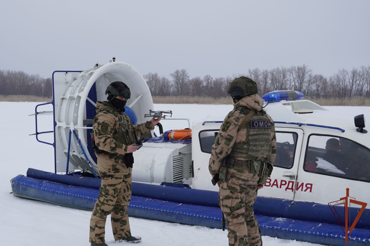 В Саратовской области спецназ Росгвардии принял участие в межведомственных рейдах по борьбе с браконьерством (видео)