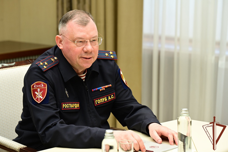 Заместитель командующего Приволжским округом представил нового начальника Управления Росгвардии по Республике Башкортостан