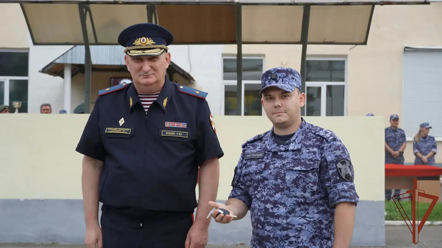 Управление Росгвардии по Саратовской области пополнилось новыми сотрудниками и автомобилями (видео)
