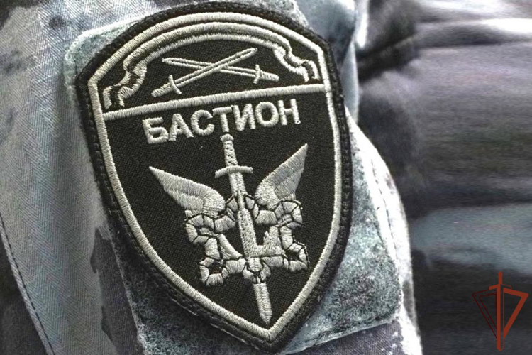 В Ленинградской области сотрудники ОМОН Росгвардии оказали содействие полиции в проведении профилактического мероприятия