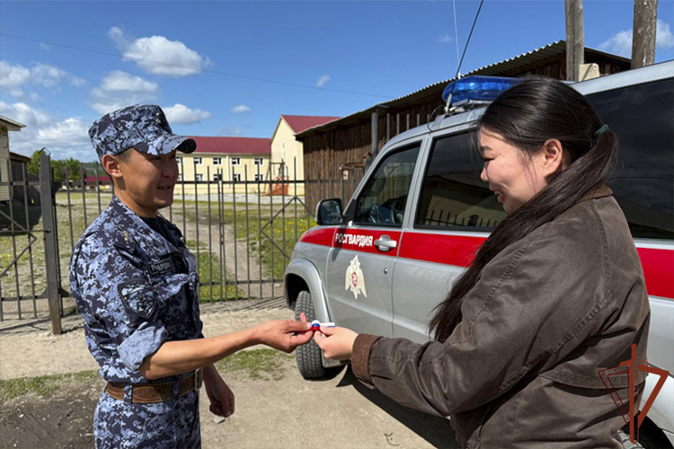 На Дальнем Востоке Росгвардия приняла участие в мероприятиях, посвященных Дню России