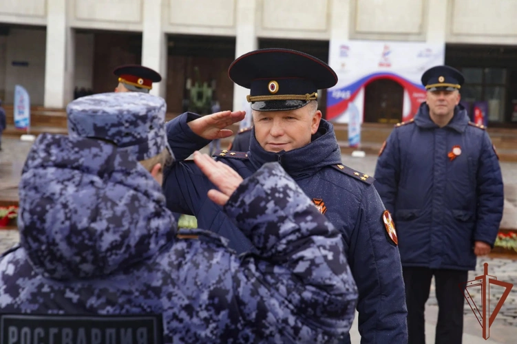 В преддверии Дня Победы на Поклонной горе состоялся торжественный выпуск сотрудников Росгвардии