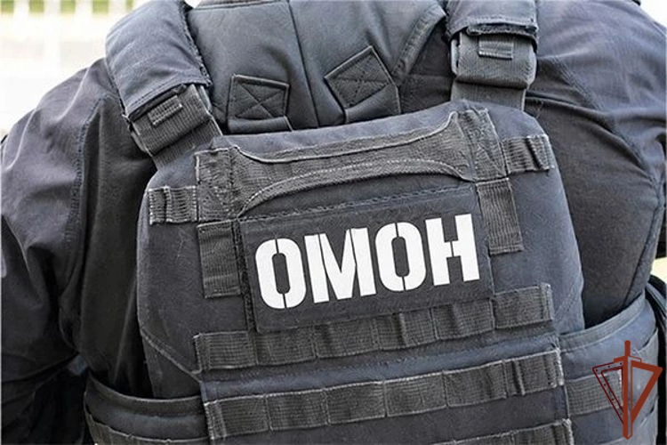 При силовой поддержке спецназа Росгвардии пресечено производство контрафактной продукции во Владимирской области