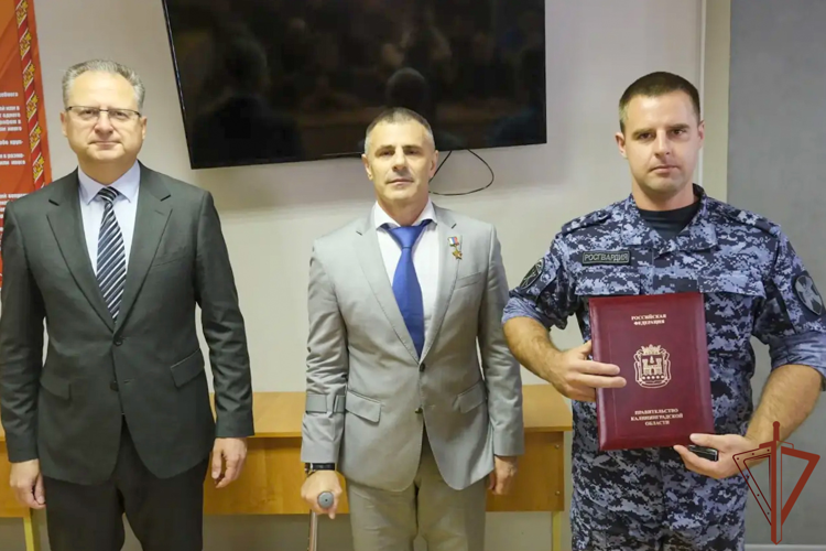 Награды правительства Калининградской области вручили росгвардейцам