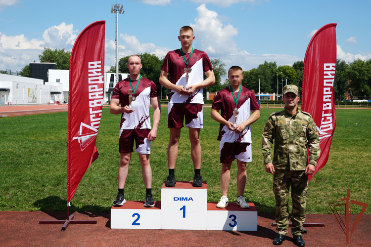 В Воронеже прошел чемпионат регионального управления Росгвардии по легкой атлетике, посвященный 105‑летию Центрального округа войск национальной гвардии